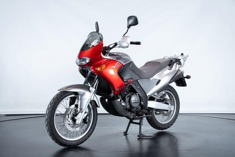 Aprilia Pegaso 650 - 2004