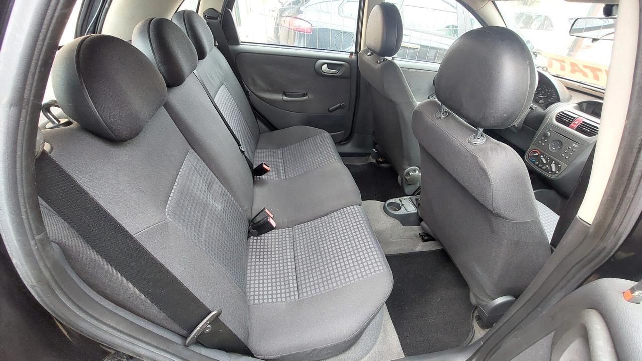 Opel Corsa COSMO 1.3 CDTi 70CV COME NUOVA