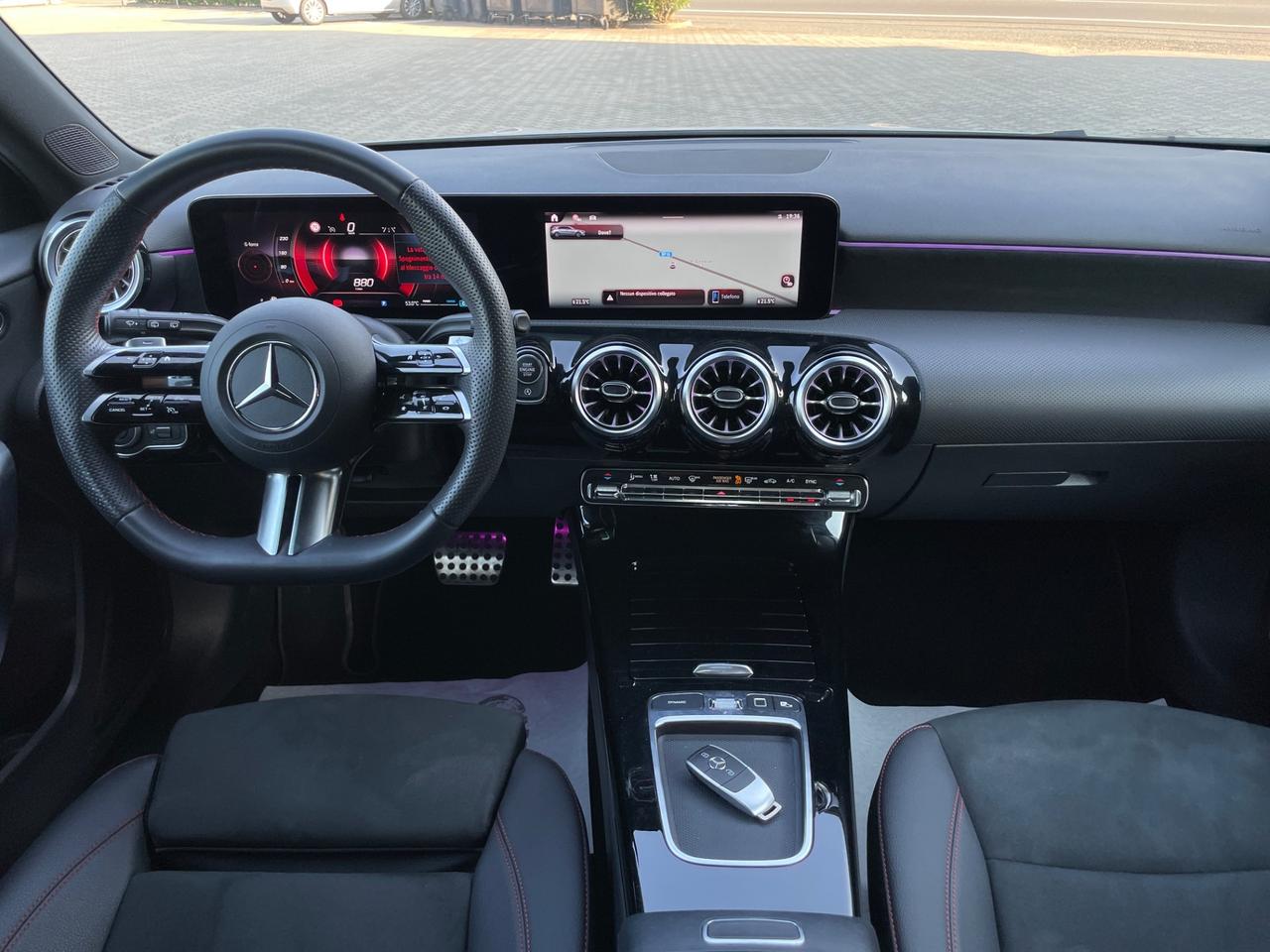 Mercedes-benz A 180 Automatic AMG Line Premium
