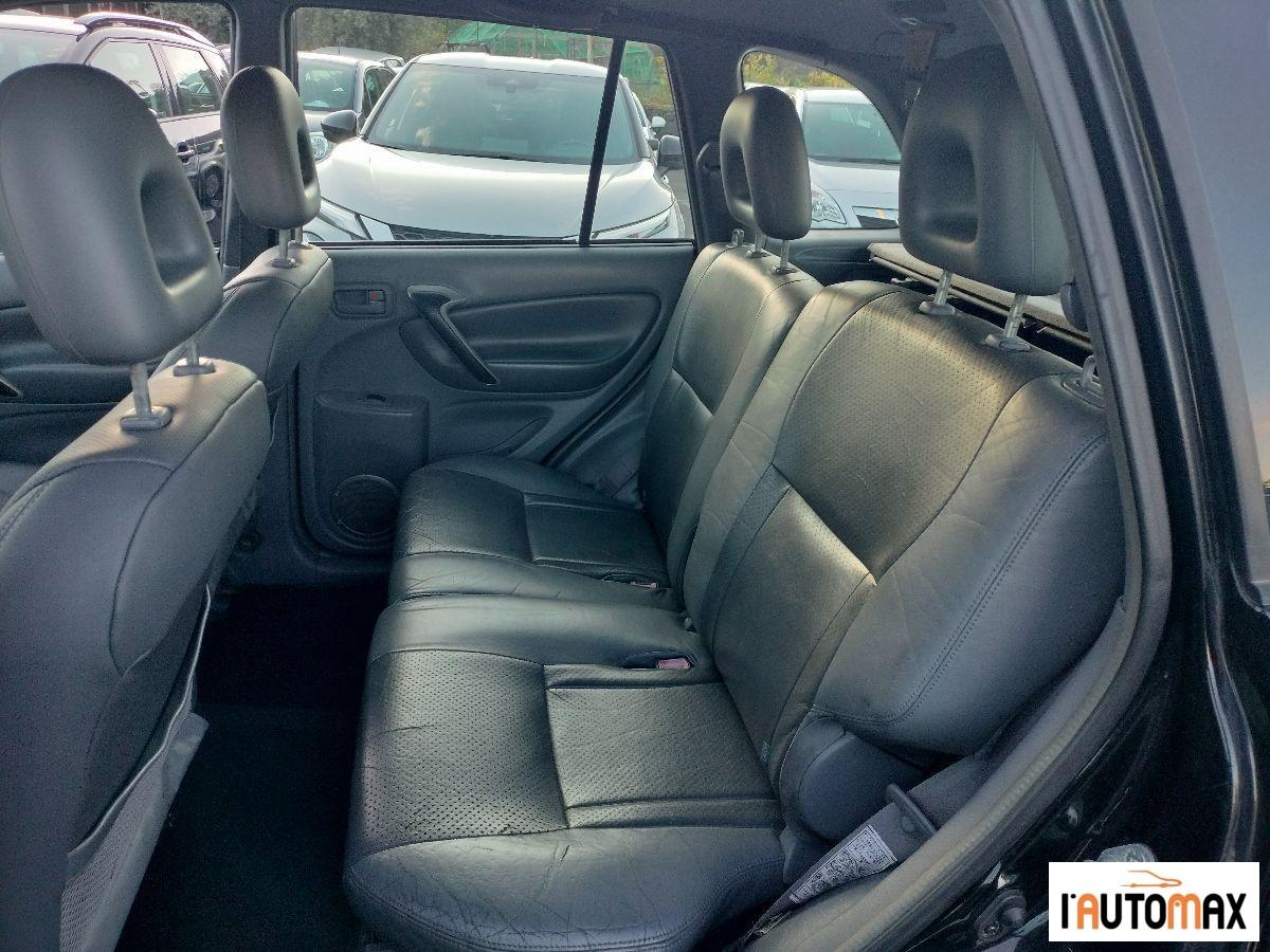 TOYOTA RAV4 2.0 d-4d 16v 5p