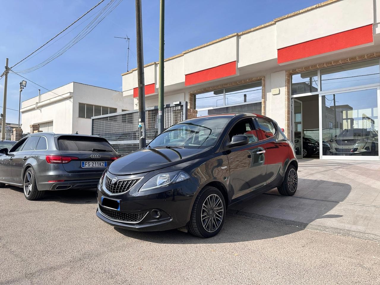 Lancia Ypsilon 1.0 FireFly 5 porte Hybrid UnYca-2023