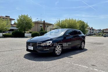 VOLVO V60 D3 Geartronic Kinetic