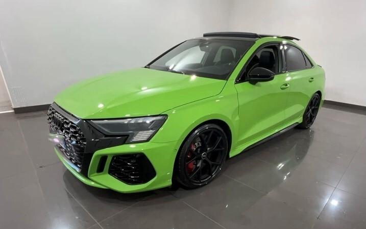 Audi RS 3 Sedan TFSI quattro S tronic