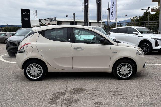 LANCIA Ypsilon 1.2 69 CV 5 porte GPL Ecochic Gold