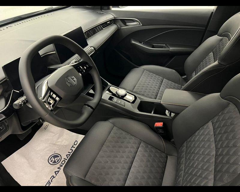 MG MG3 1.5L MT STANDARD