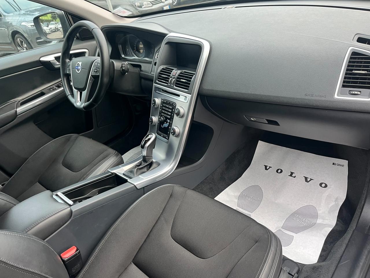 Volvo XC 60 D4 Geartronic MOMENTUM