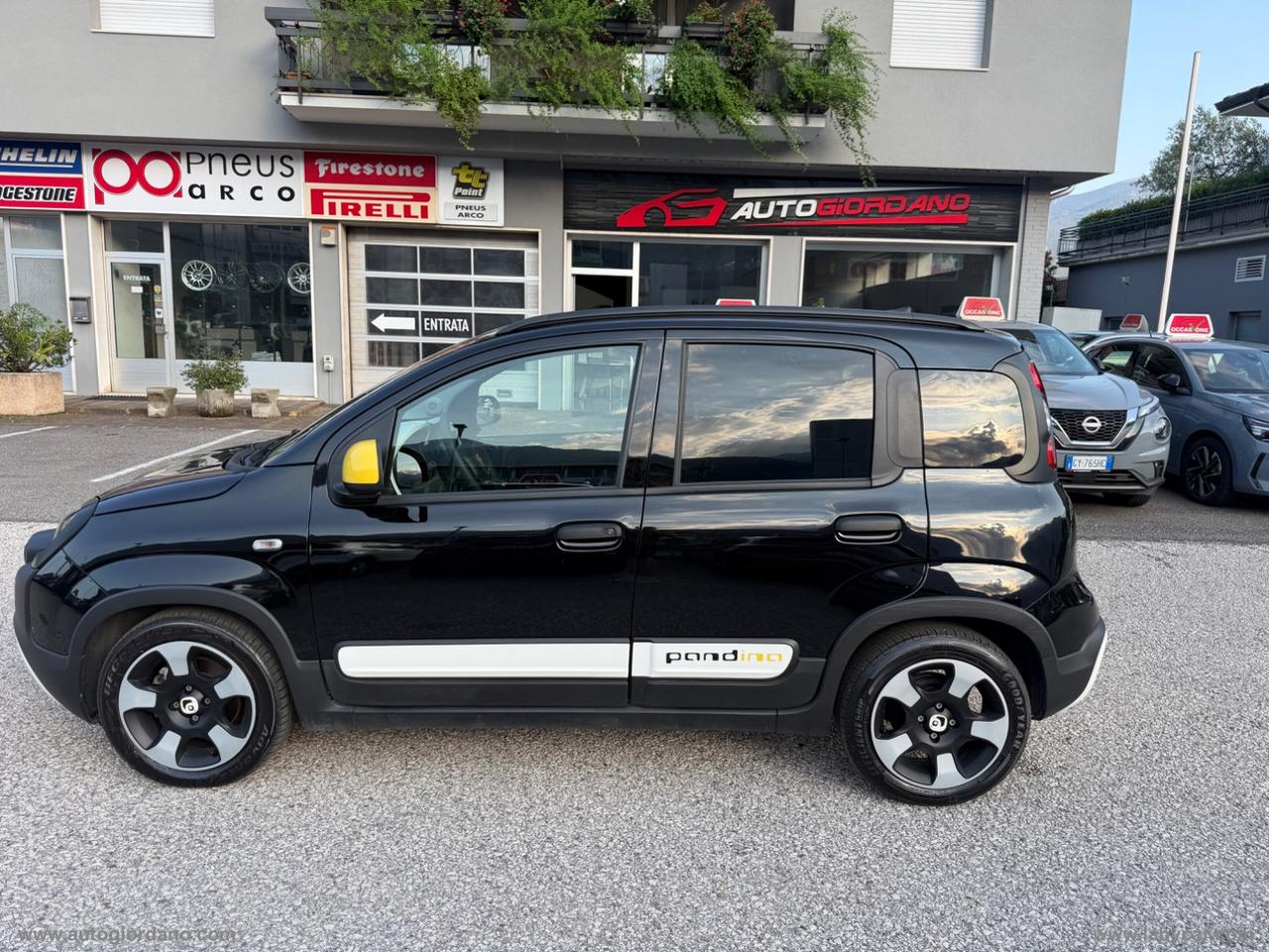 FIAT Panda 1.0 FireFly S&S Hybrid PACK CROSS