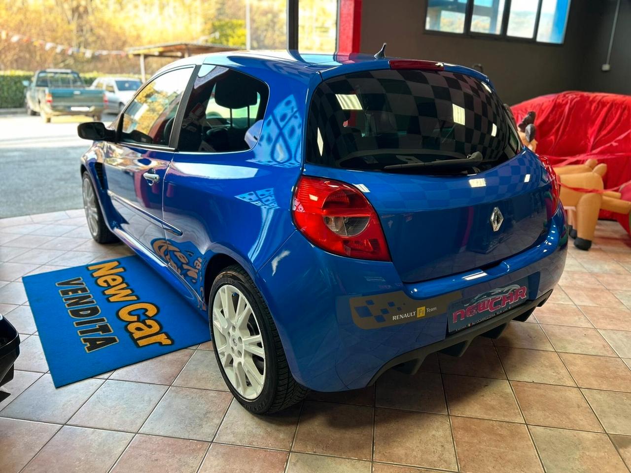 Renault Clio 2.0 16V 200CV 3 porte RS