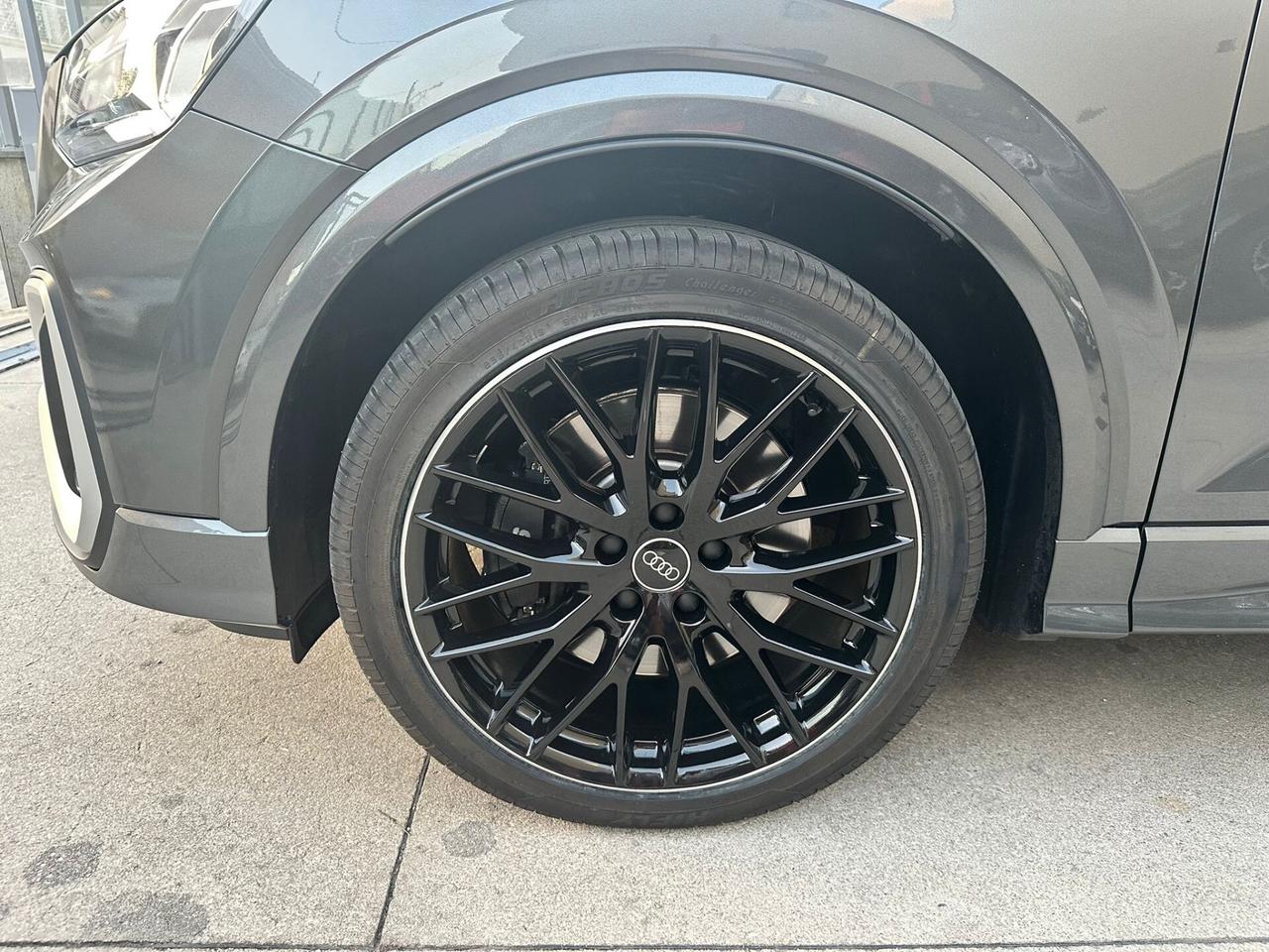 Audi Q2 SQ2 TFSI quattro S tronic