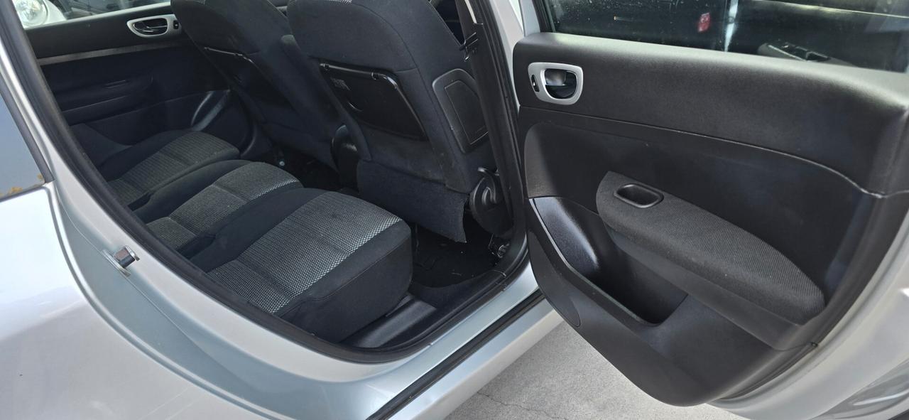 Peugeot 307 1.6 16V HDi FAP 110CV SW Australian