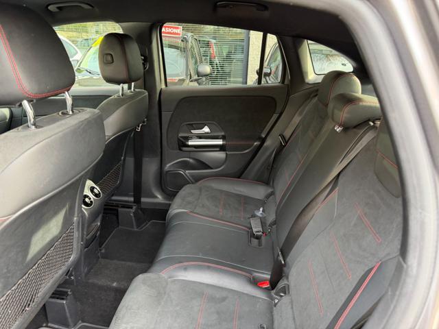 MERCEDES-BENZ GLA 200 d 4 Matic AMG Premium Automatica