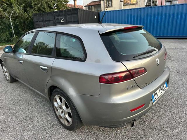 ALFA ROMEO 159 1.9 JTDm Sportwagon senza nessun lavoro da fare