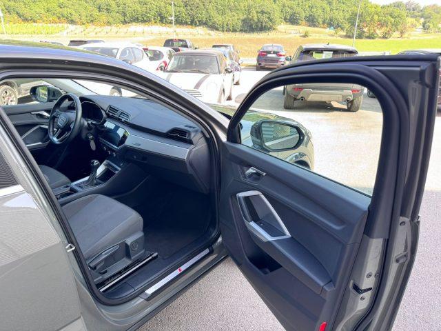 AUDI Q3 SPB 35 TFSI S tronic S line edition s-line