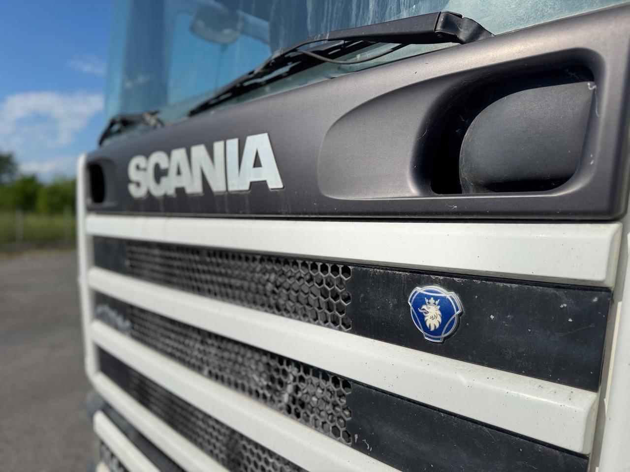 SCANIA 114L 380