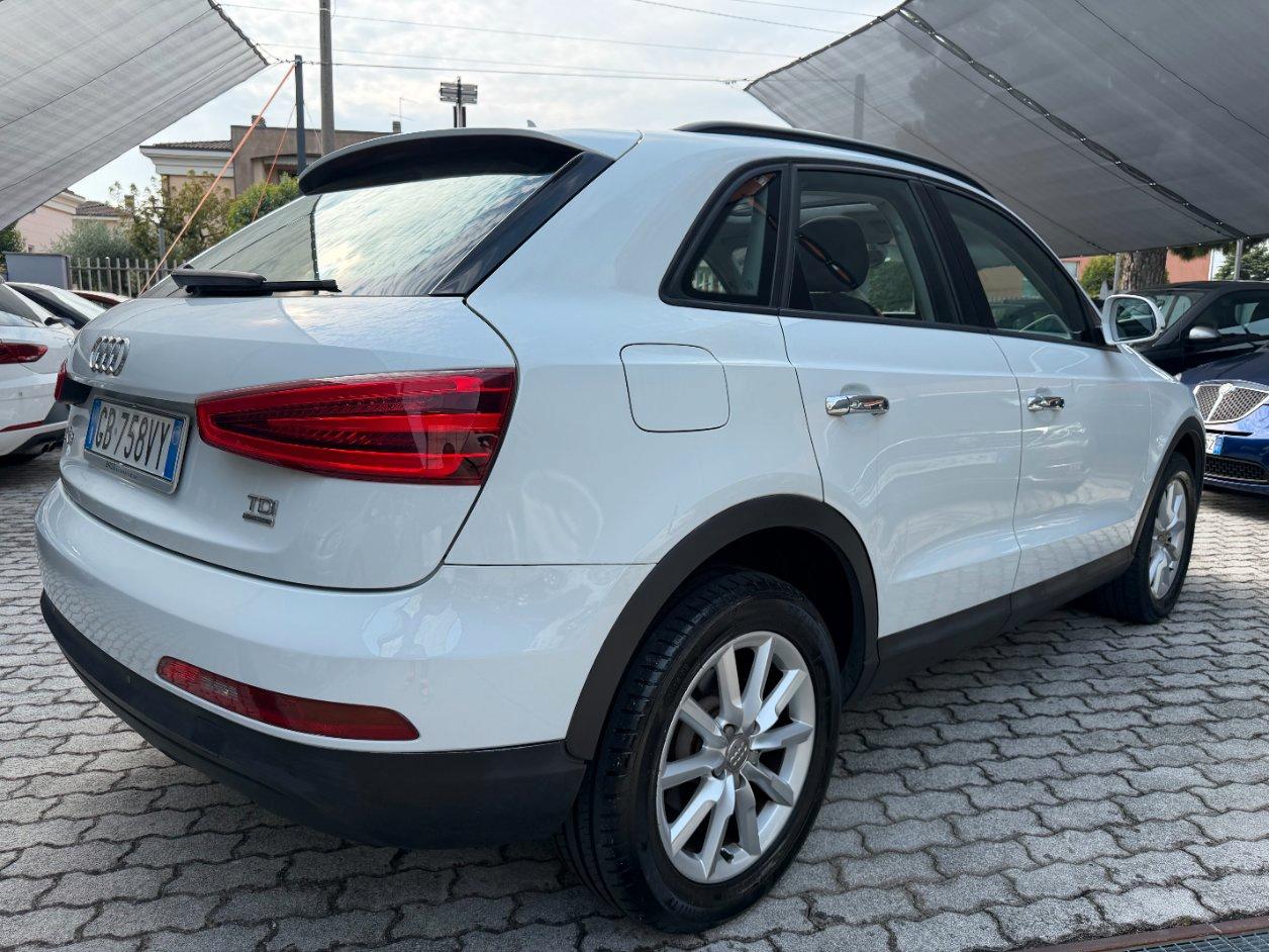 Audi Q3 2.0 tdi Business Plus quattro 140cv TETTO+NAVI+XENON