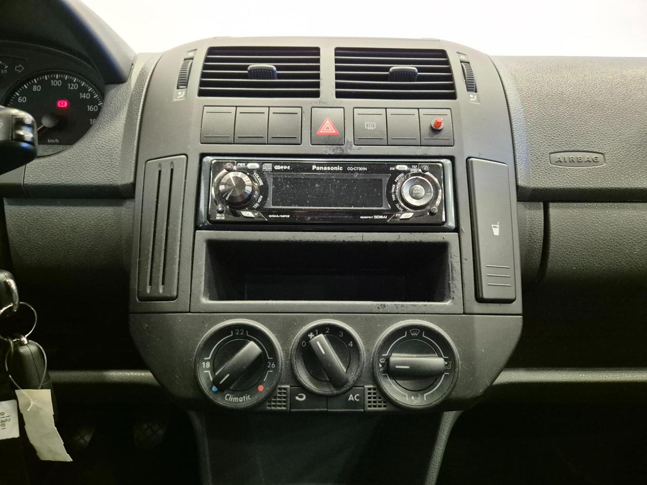 Volkswagen Polo 5p 1.4 Comfortline - NEOPATENTATI - UNIPROPRIETARIO - Clima