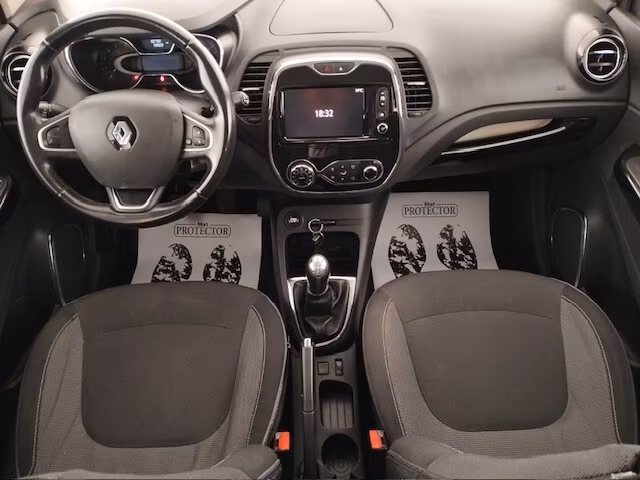 Renualt Captur 1.5 dci Zen 90cv E6 *102.000 KM*