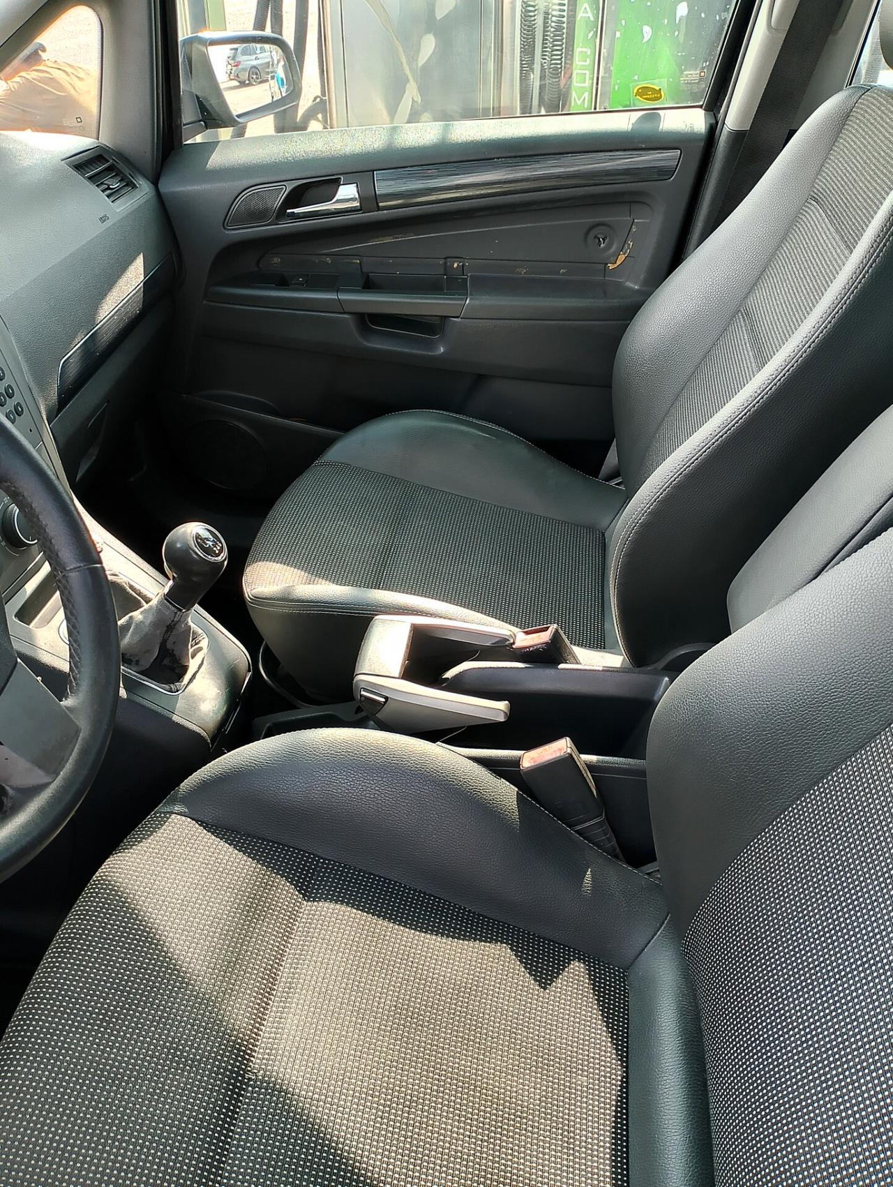 Opel Zafira 1.9cdti 120 cv cosmo 7posti