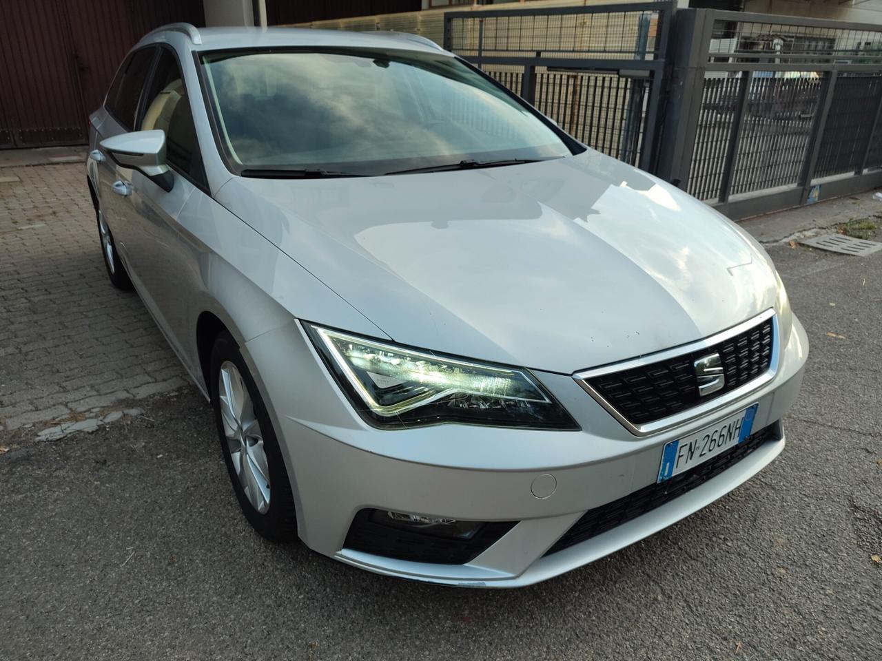 SEAT LEON 1.4TGI ST DSG 2018 A METANO DI CASA EURO6D