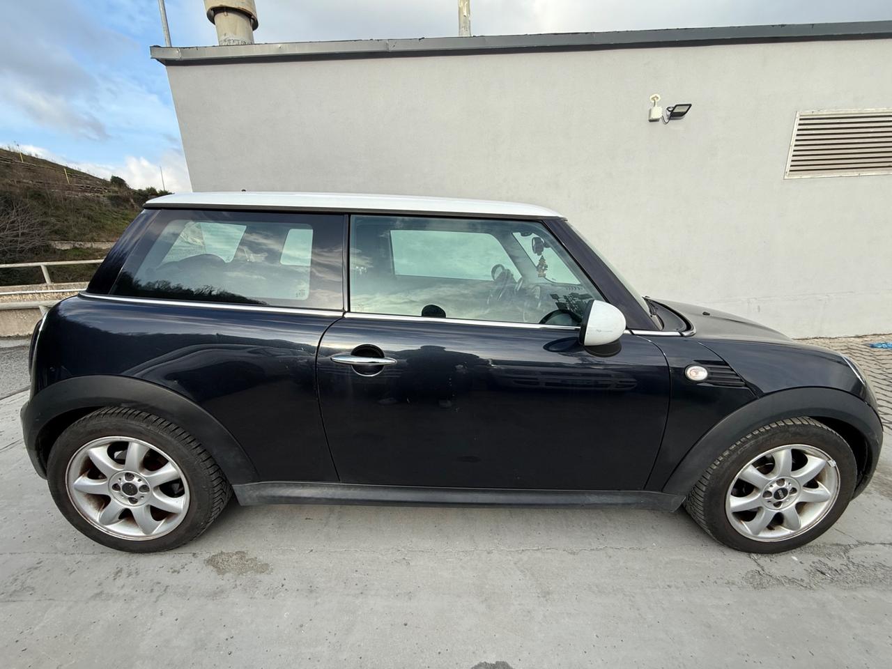 Mini cooper 1.6 diesel 109 cv RPONTA CONSEGNA