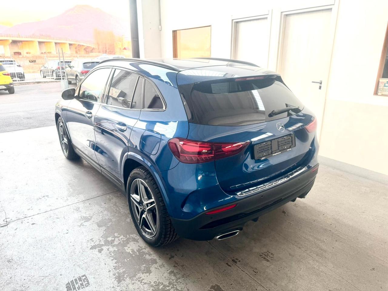 Mercedes-benz GLA 220 GLA 200 Automatic 4Matic Premium