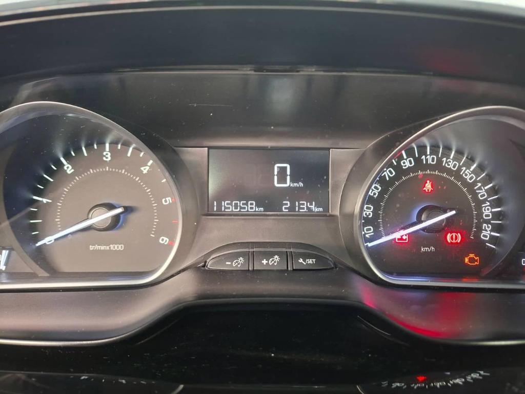Peugeot 208 5 Porte 1.6 BlueHDi Active