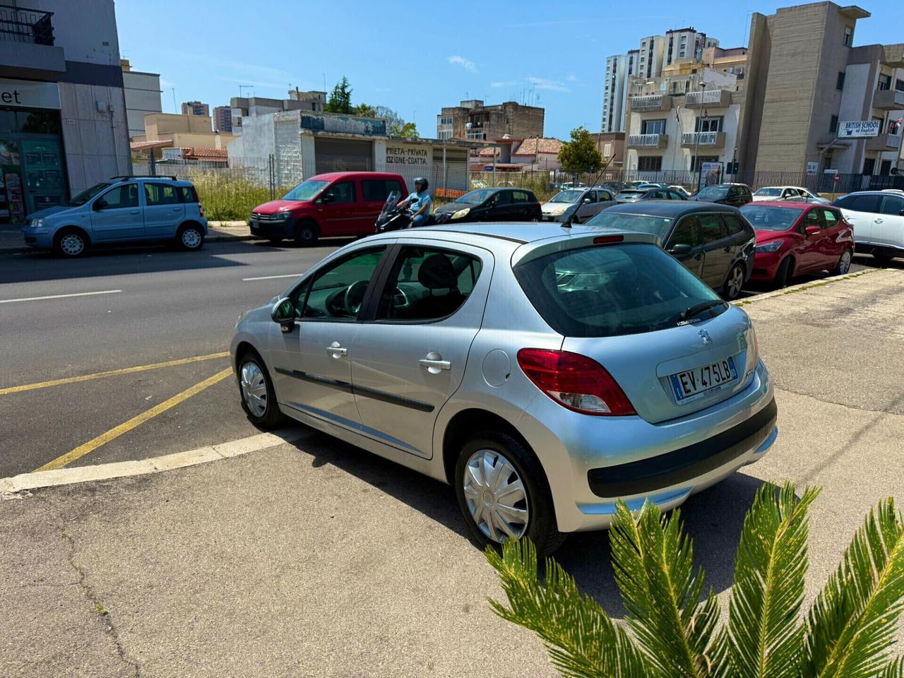 Peugeot 207 Plus 1.4 HDi 70CV 5 porte