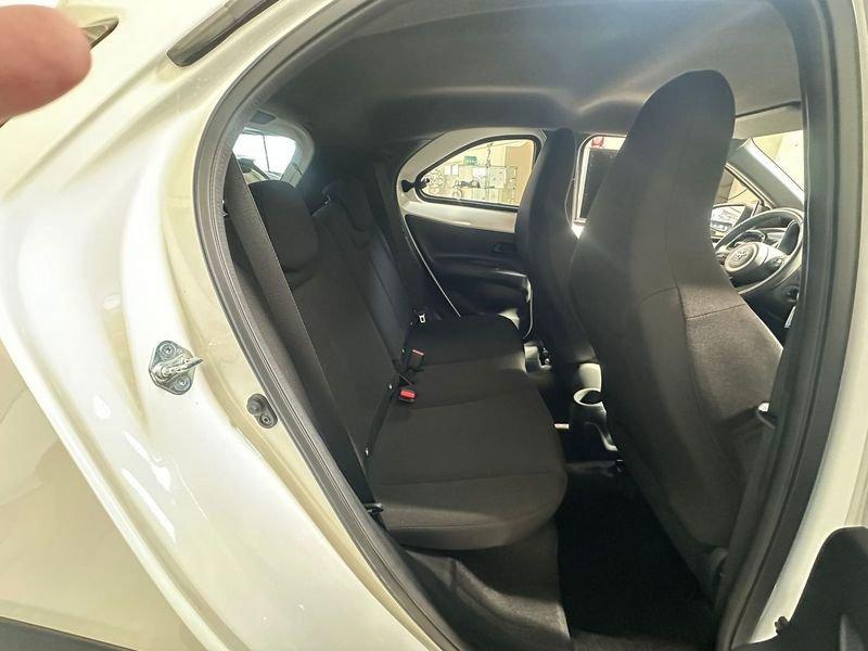 Toyota Aygo X 1.0B (72 CV) Active