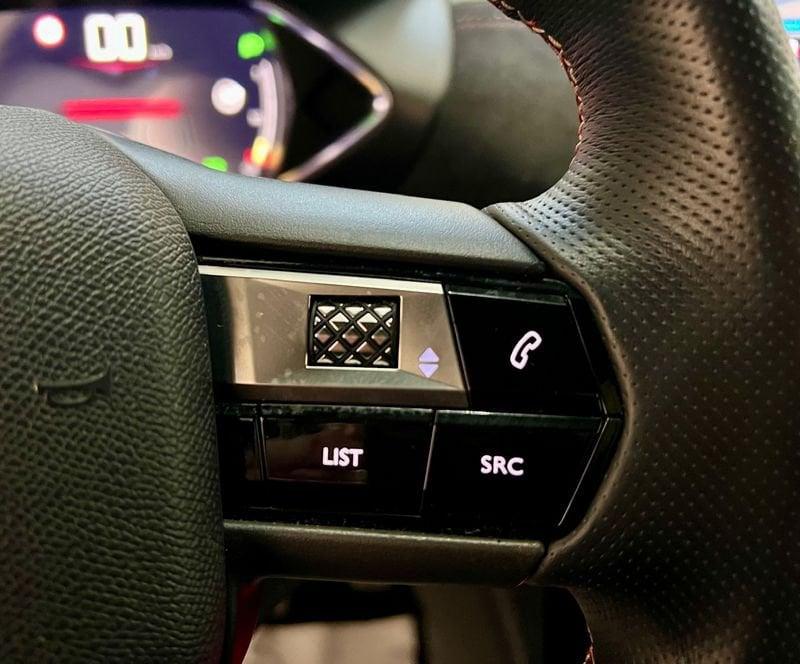 DS DS 3 Crossback DS 3 Crossback BlueHDi 100 Performance Line