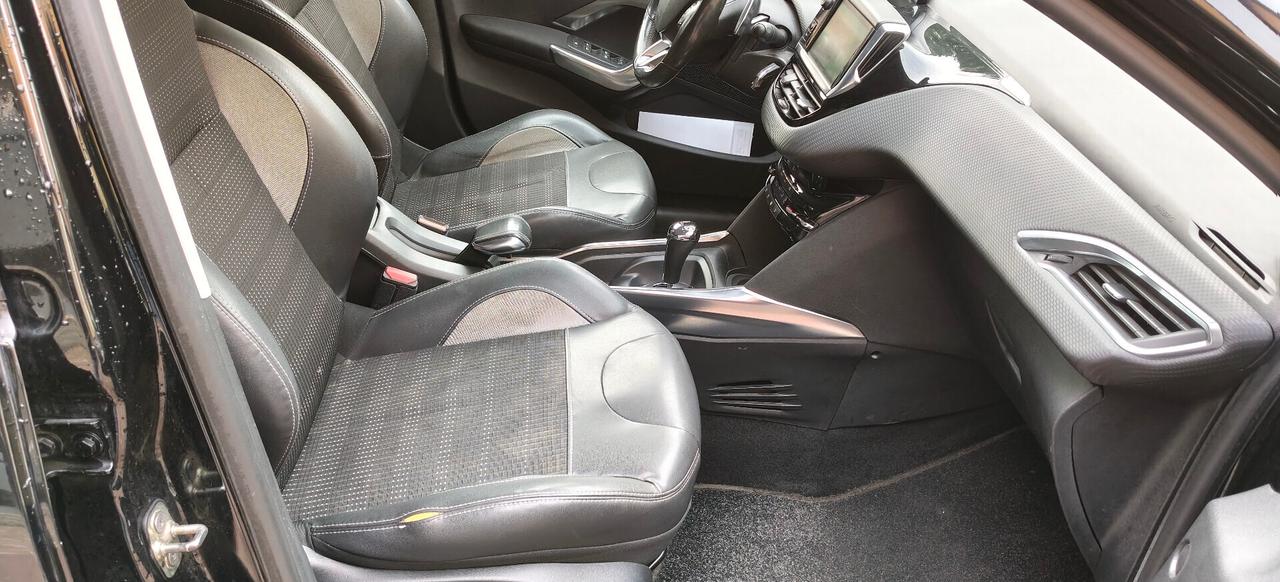 Peugeot 2008 1.6 e-HDi ETG6 Allure