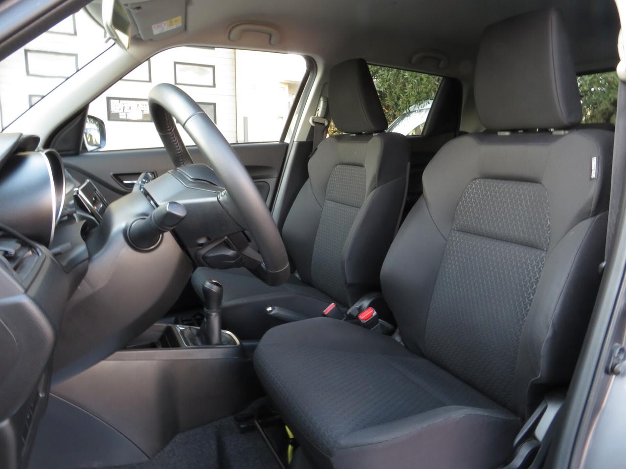 Suzuki Swift 1.2 HYBRID Top. full led/full adas/keyless