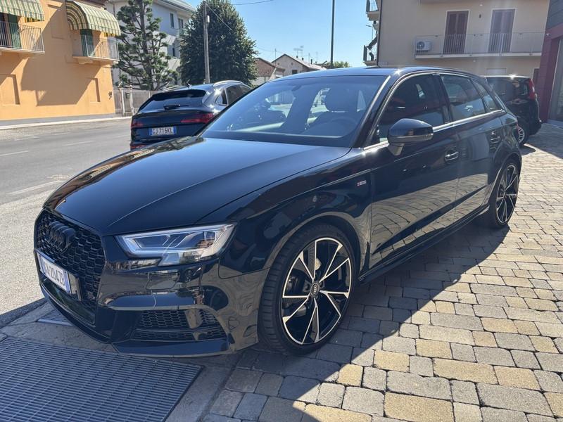 Audi A3 Sportback 35 2.0 tdi 150 s-line cv s-tronic FULL LED-19"