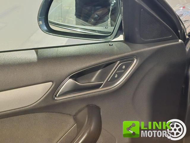 AUDI Q3 2.0 TDI Business Plus