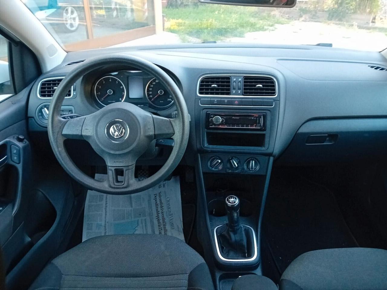 Volkswagen Polo 1.4 5 porte Comfortline adatta anche a neopatentati
