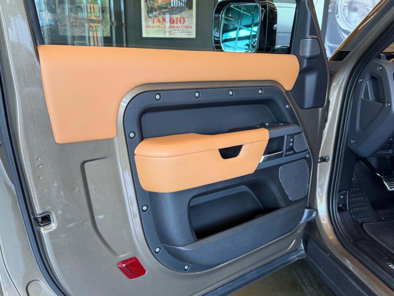 Land Rover Defender 90 3.0 l6 400 CV AWD Auto X
