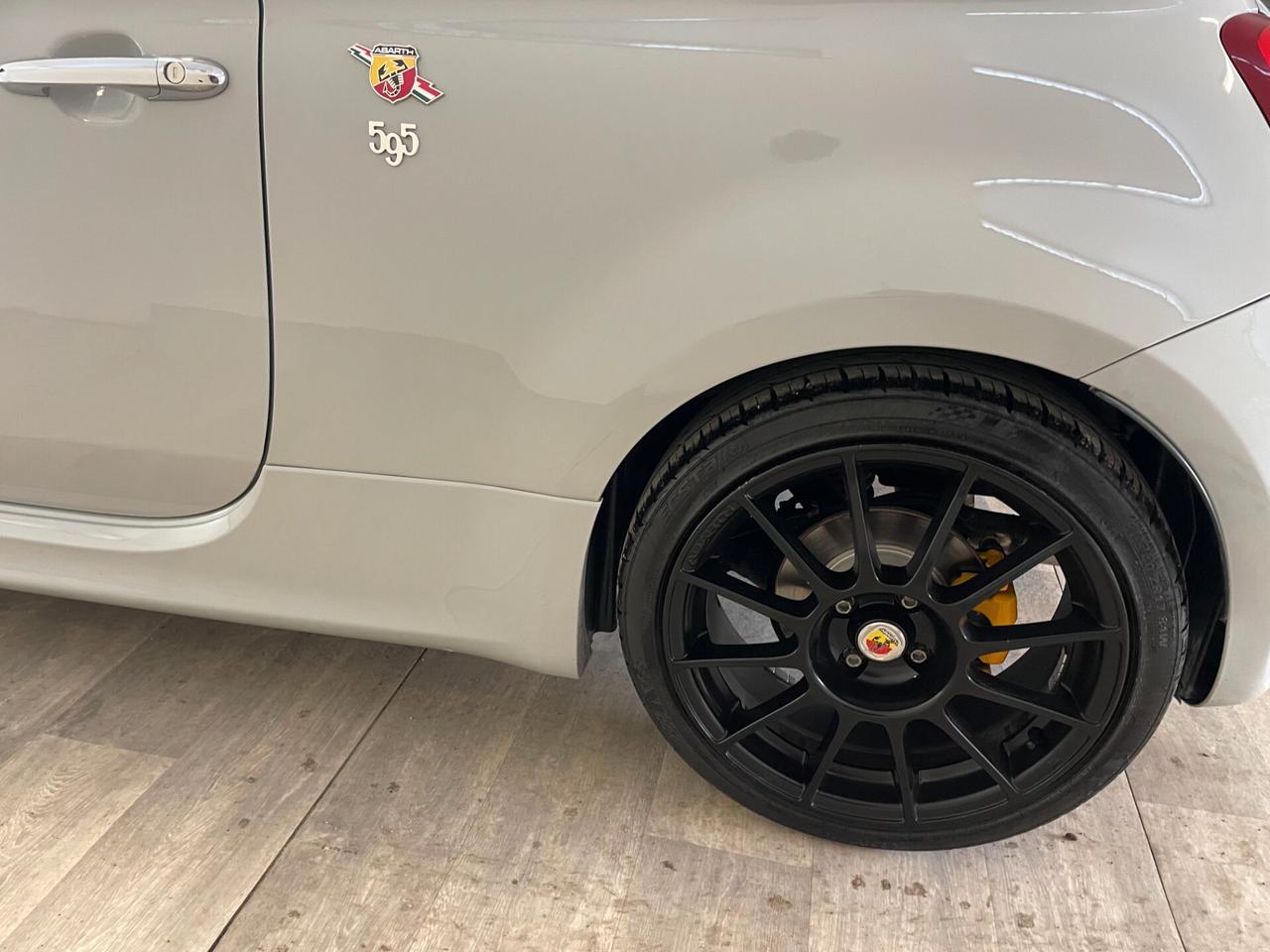 Abarth 595 1.4 Turbo T-Jet 140 CV Manuale DISTRIBUZIONE NUOVA