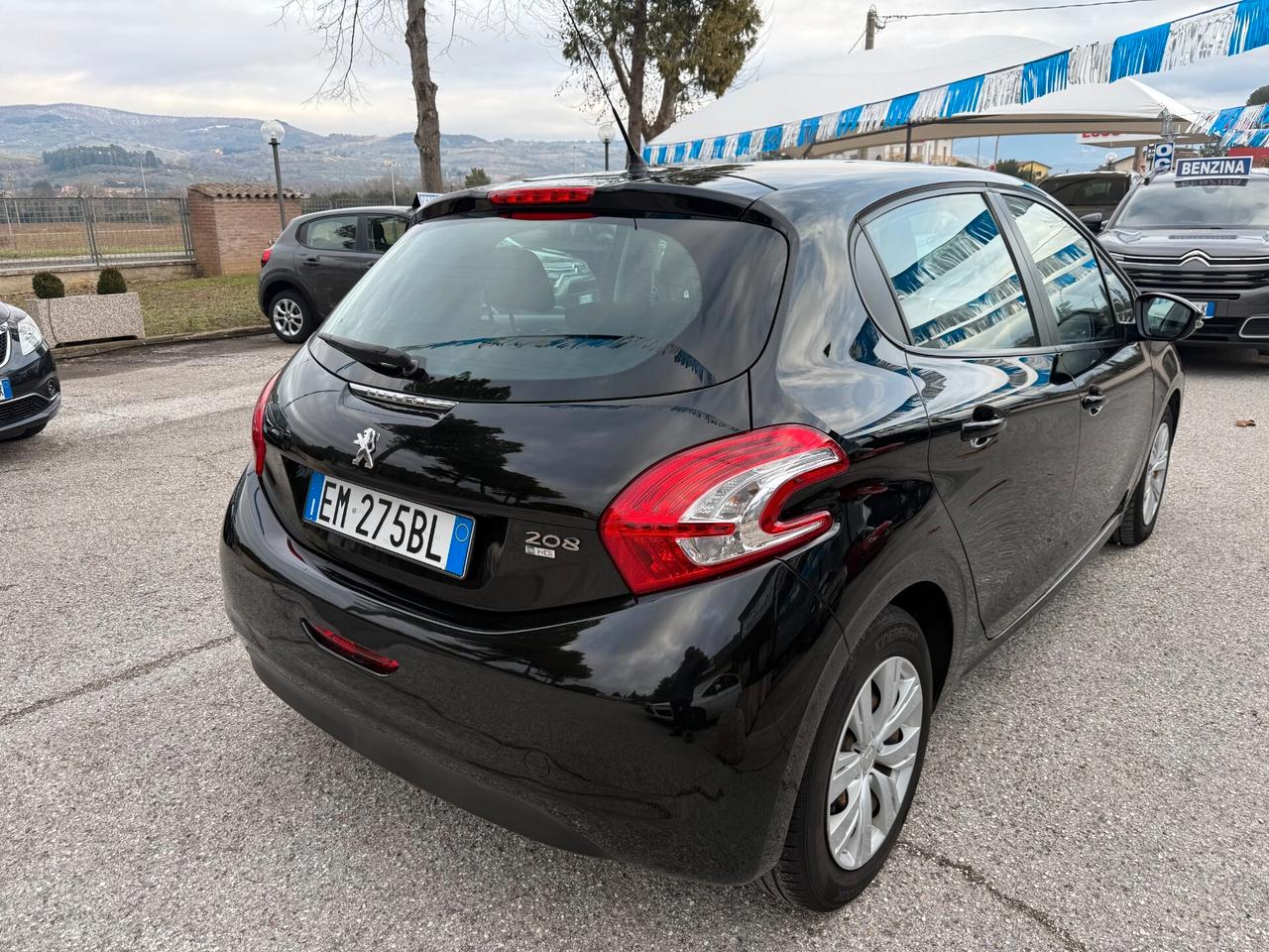 " UNA CHICCA " Peugeot 208 1.6 e-HDi 92 CV Allure