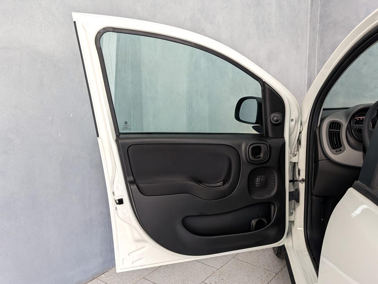 Fiat Panda 1.0 Hybrid 70cv