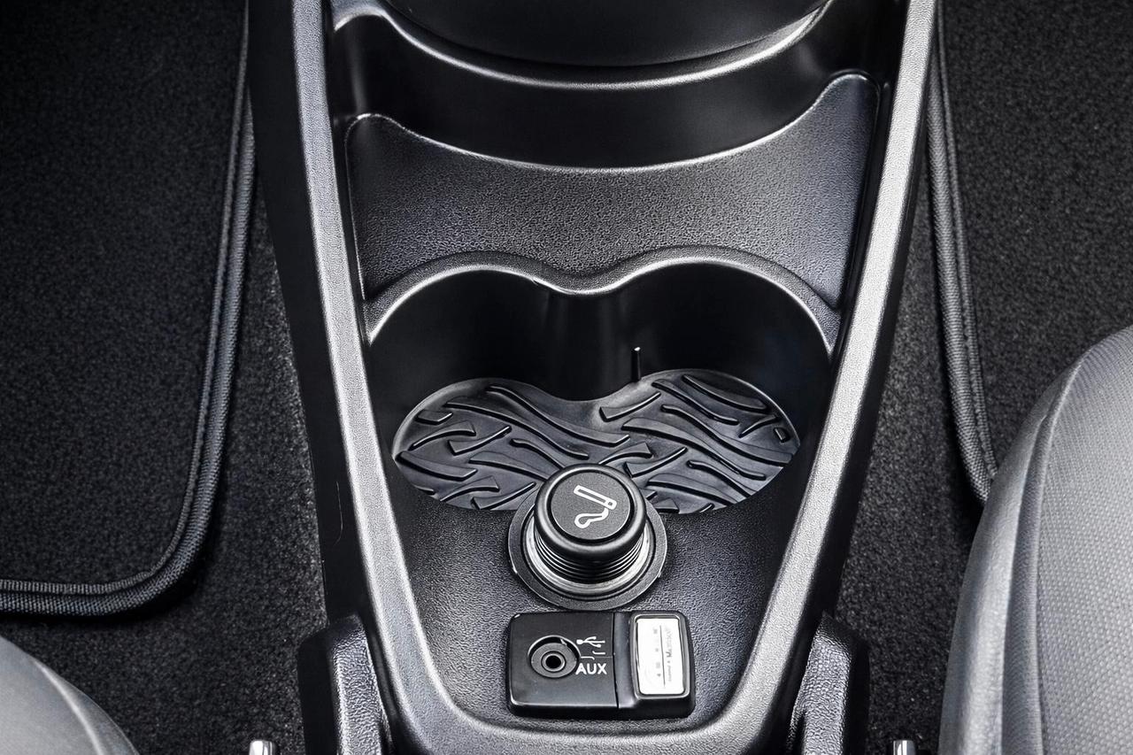 Lancia Ypsilon 0.9 TwinAir 85 CV 5 porte Metano Ecochic Platinum