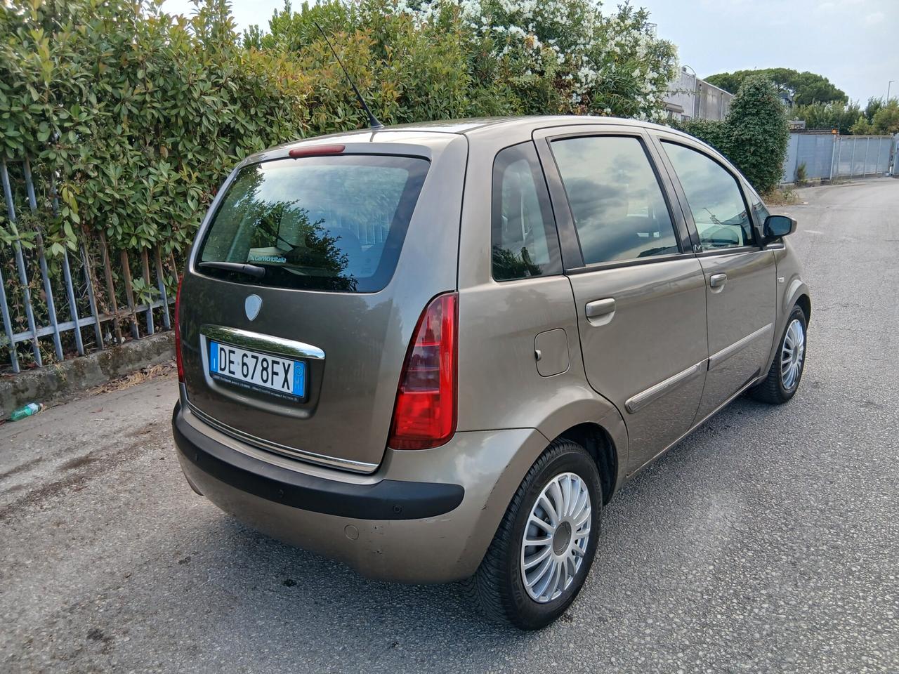 Lancia MUSA 1.3 Multijet 16V 90 CV Platino Plus
