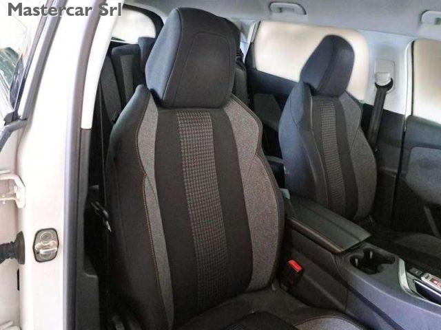 PEUGEOT 5008 5008 1.5 bluehdi Business - targa FX745EG