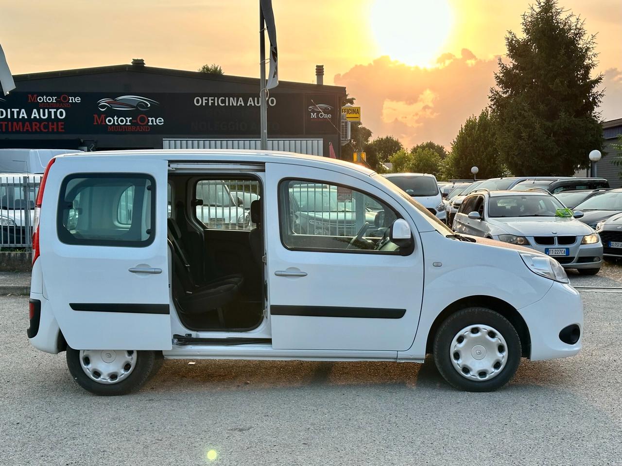 Renault Kangoo 1.5 dCi 75CV 5 porte Stop & Start Life N1
