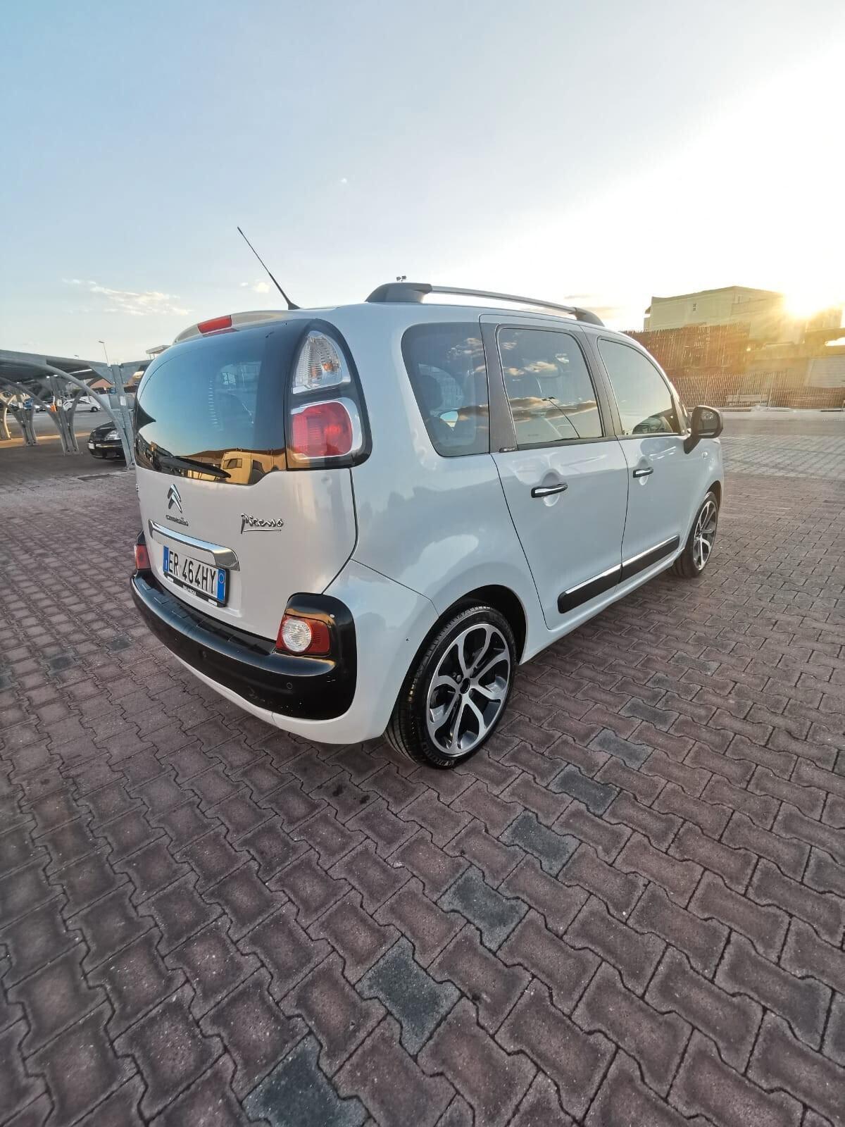 Citroen C3 Picasso 1.6 HDi 90 Exclusive 2013