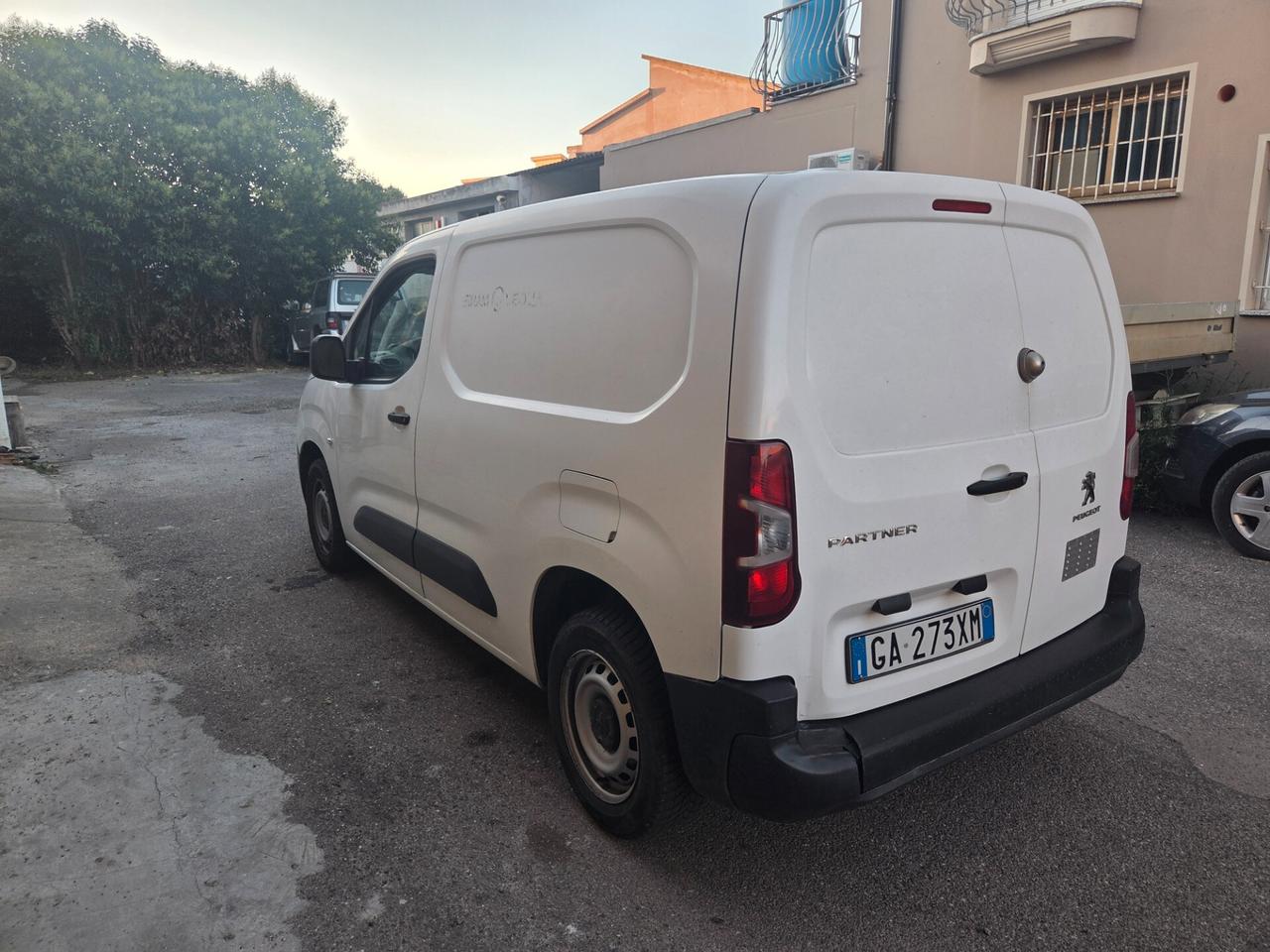 Peugeot Partner BlueHDi 100 PC Furgone Premium