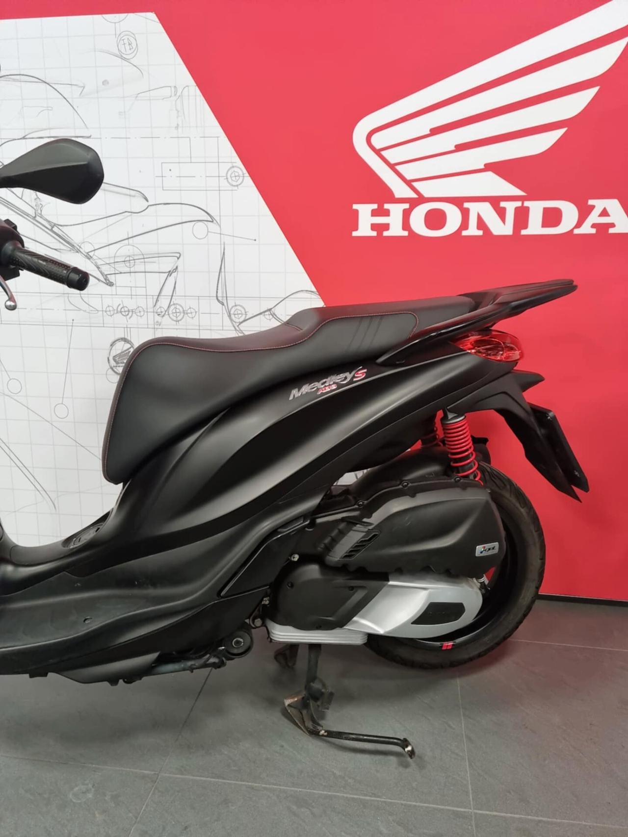 Piaggio Medley 125 - 2024 - 8464 km