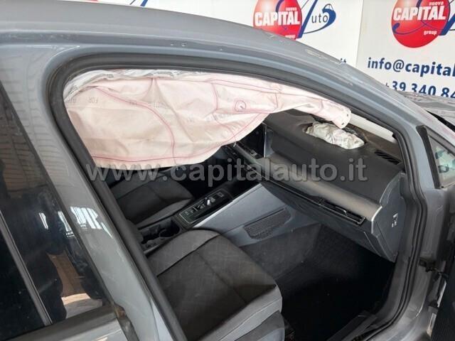 Volkswagen Golf 1.0 eTSI EVO DSG Life