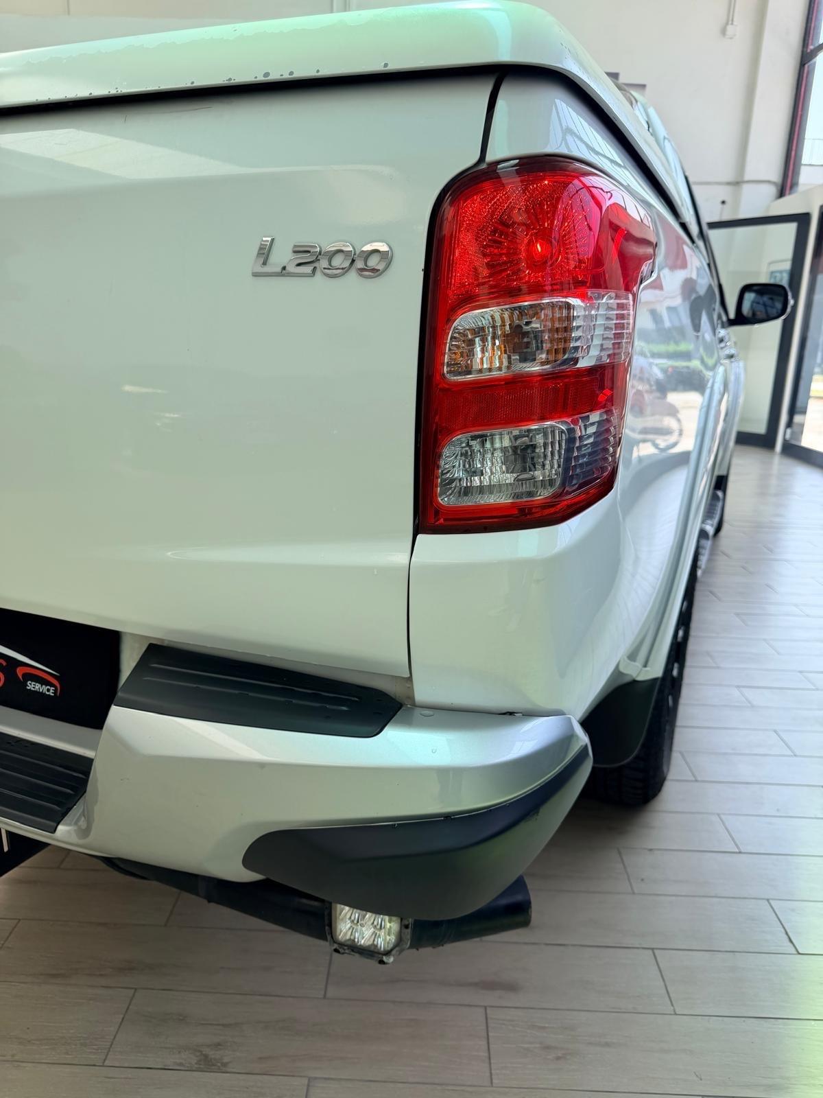 Mitsubishi L200 Doppia Cabina Full Optional