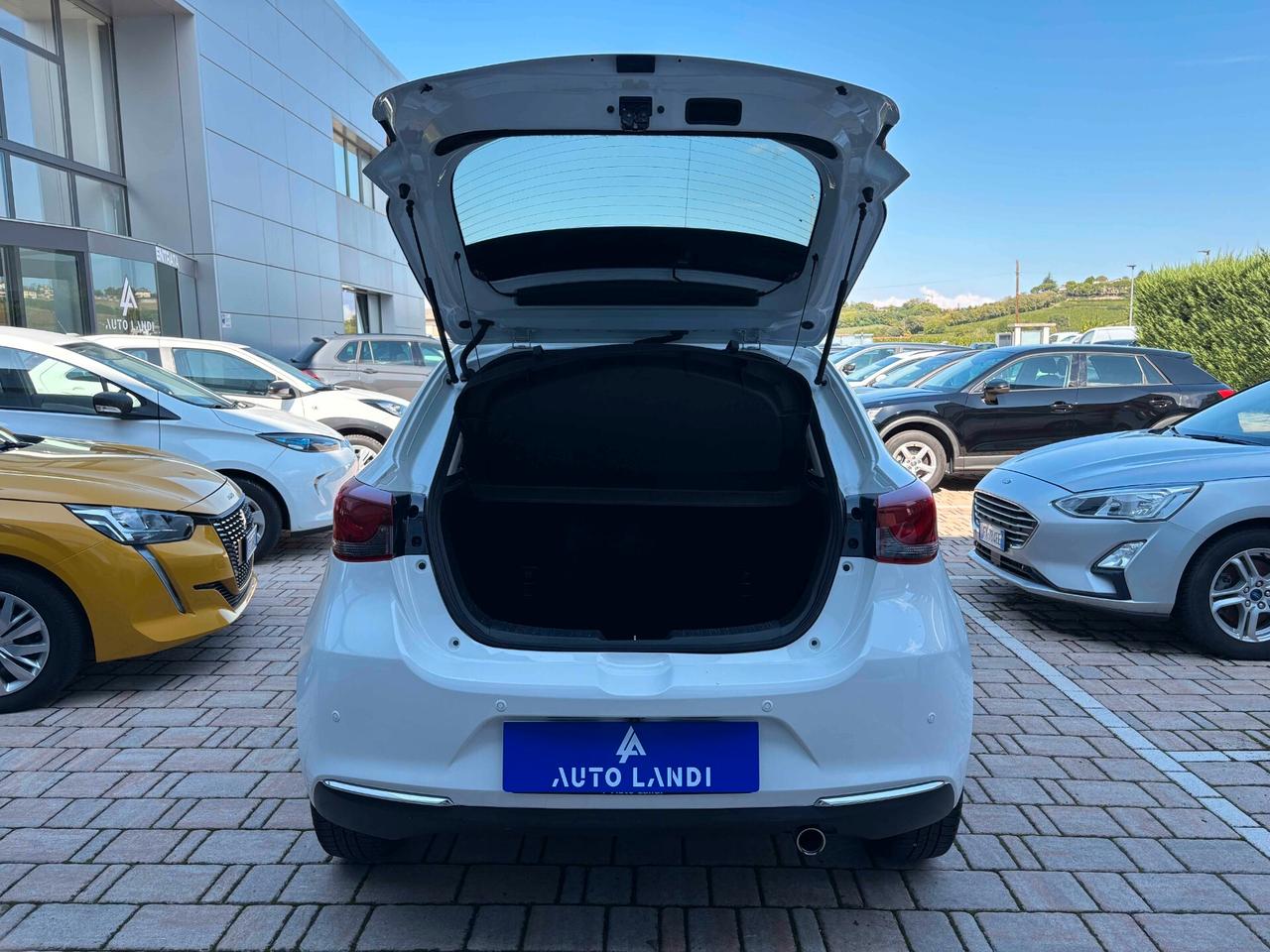 Mazda Mazda2 Hybrid 1.5 VVT e-CVT Full Electric Agile