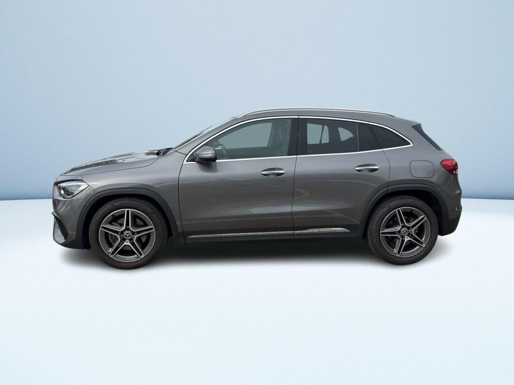 Mercedes GLA 200 200 D Premium 8G-DCT
