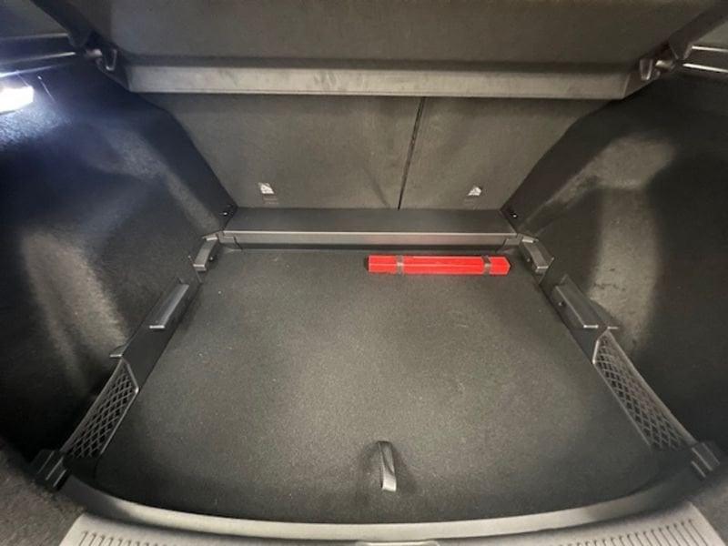 MG ZS NEW 1,5L HYBRID+ LUXURY